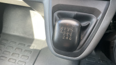 Vauxhall Vivaro Life 1.5 Turbo D 120PS Edition M 5dr Diesel Estate